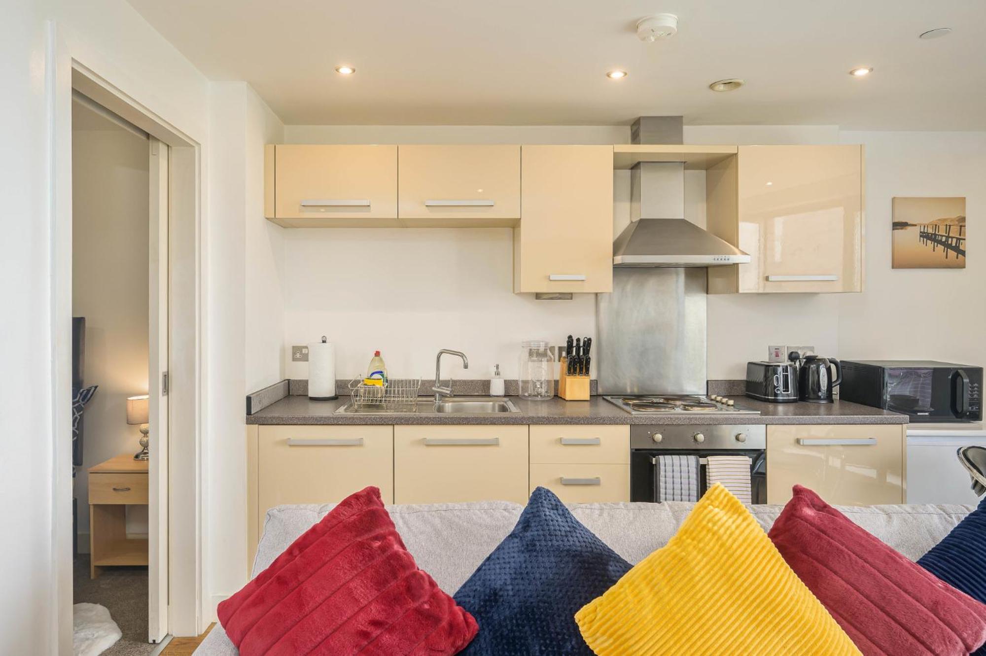 Apartament Avenues Leeds  Zewnętrze zdjęcie